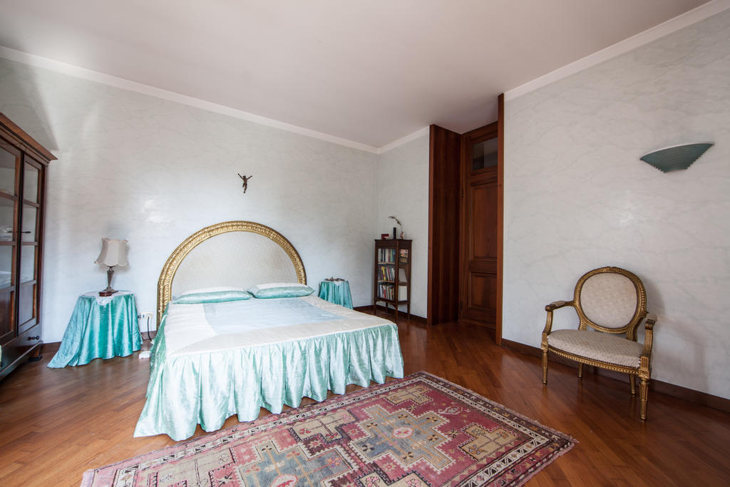 Bed & Breakfast La Gare Fiera 2*